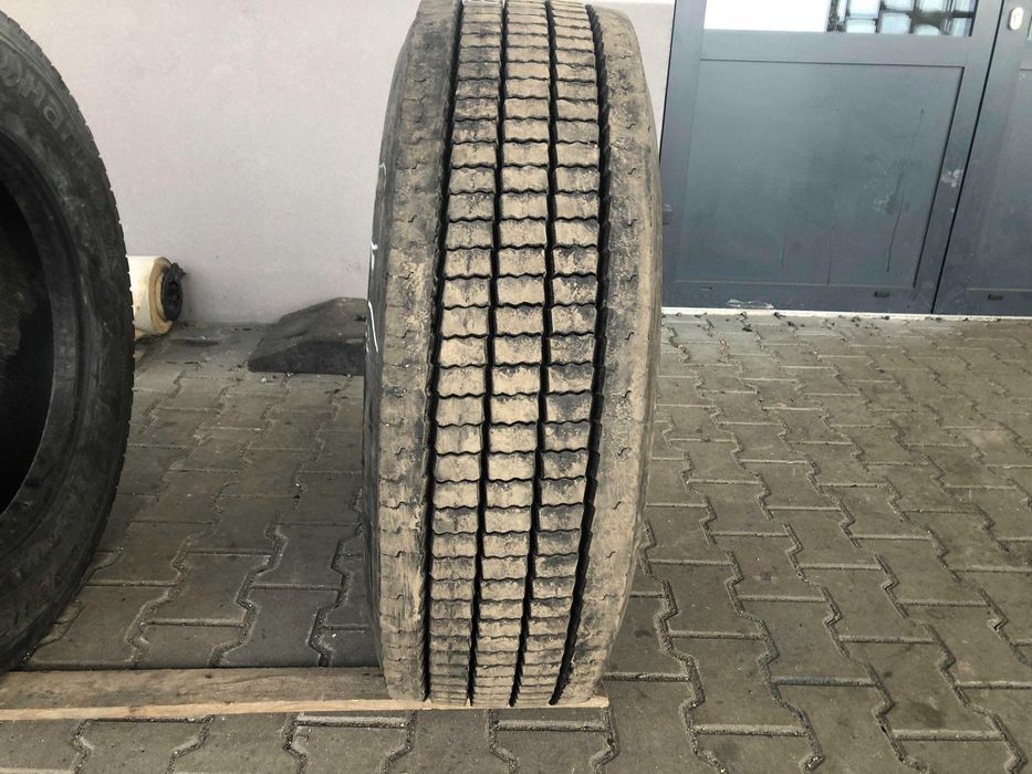 295/60R22.5 Opona TYP MICHELIN Recamic XZU3 / Napęd