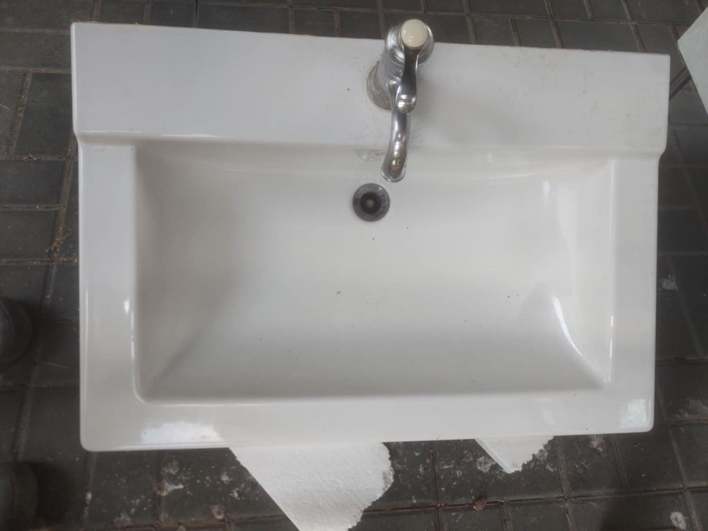 Umywalka ikea biala ceramiczna IKEA Hollviken