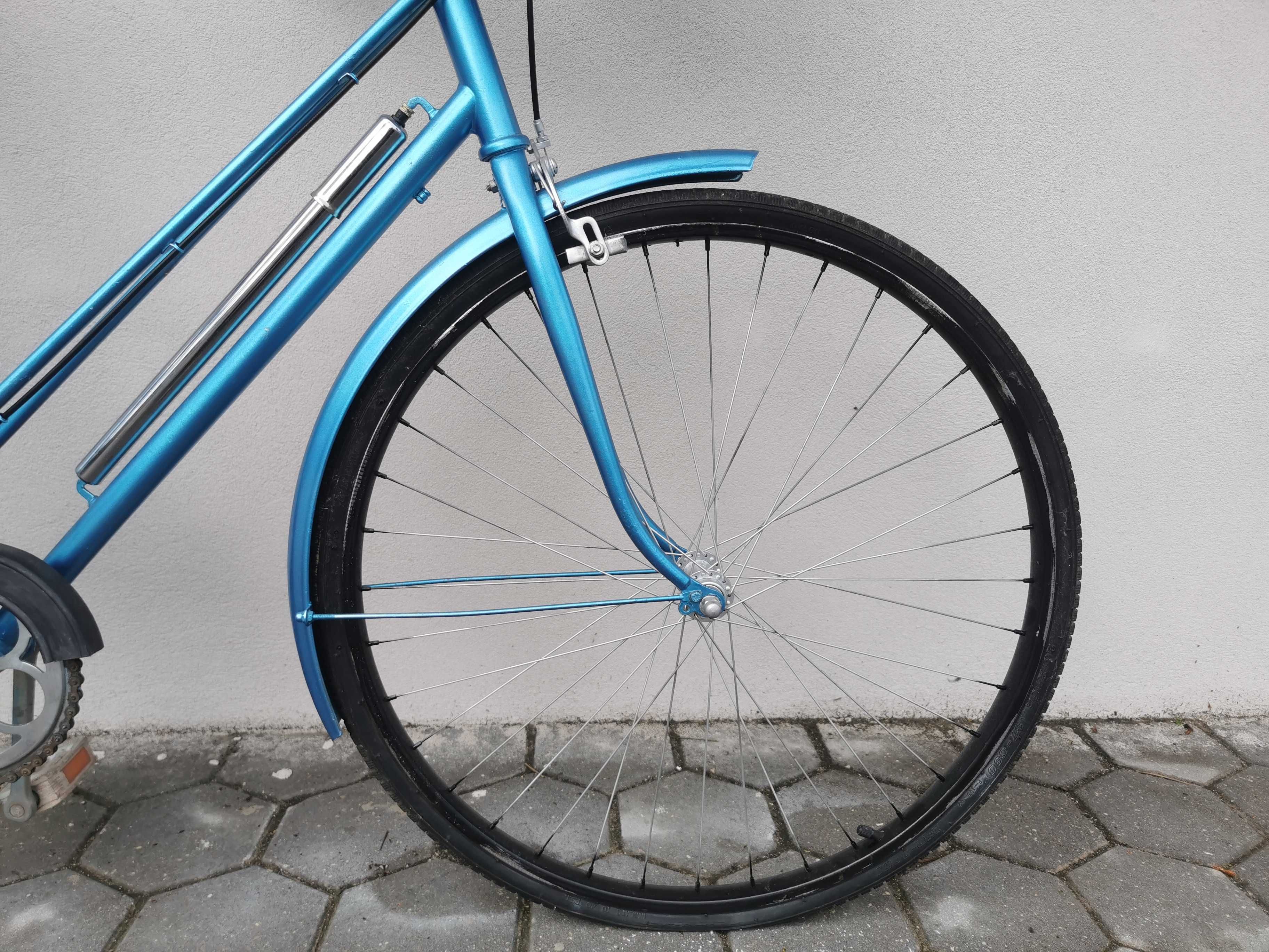 Bicicleta Pasteleira Azul Totalmente Reparada