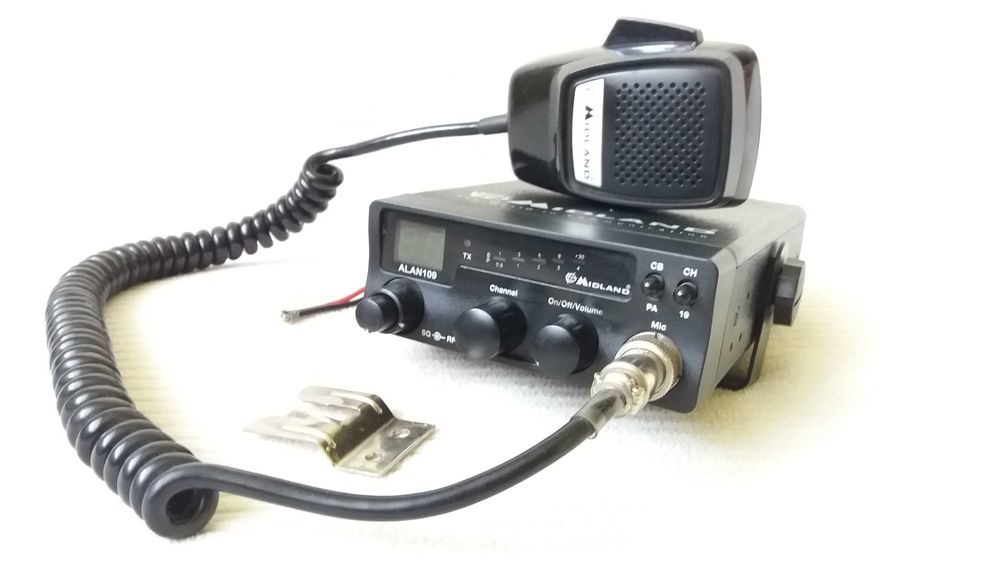Midland ALAN 109 CB radio