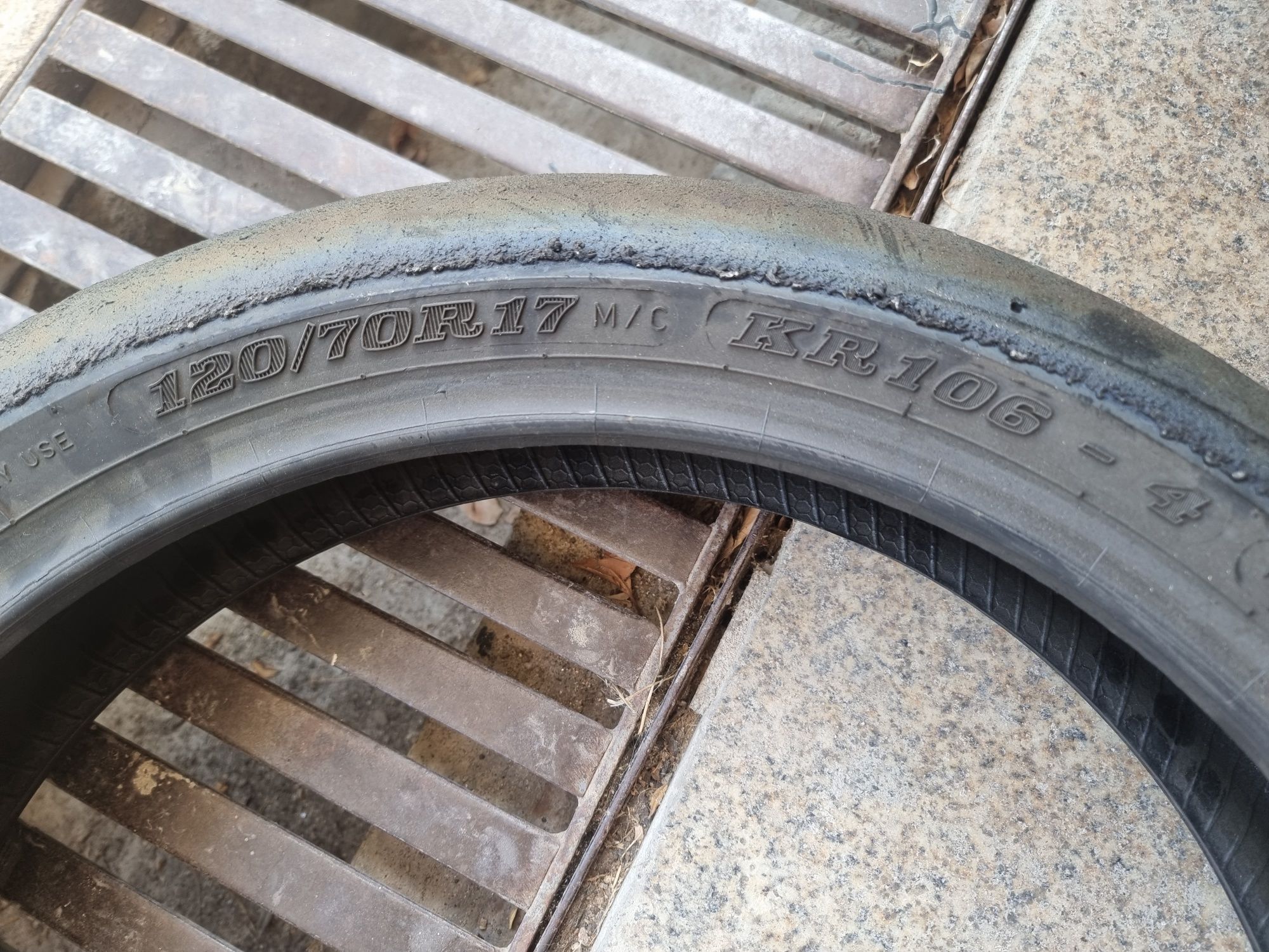 Pneus Dunlop slick