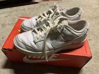 Buty damskie Nike defekt