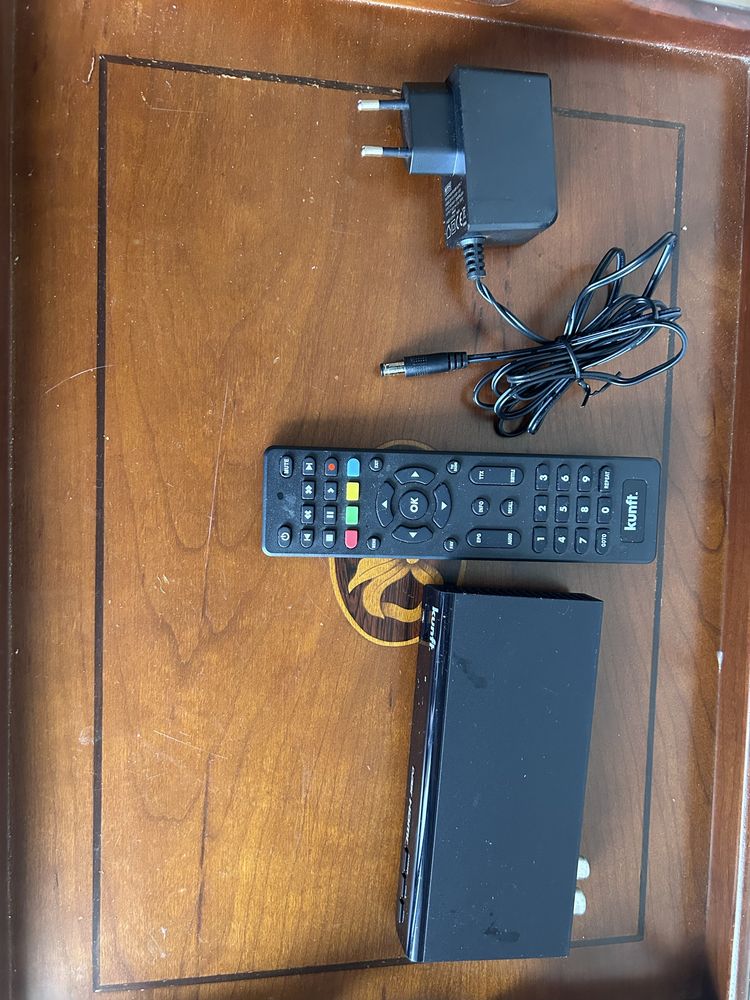 TDT para televisor com comando novo
