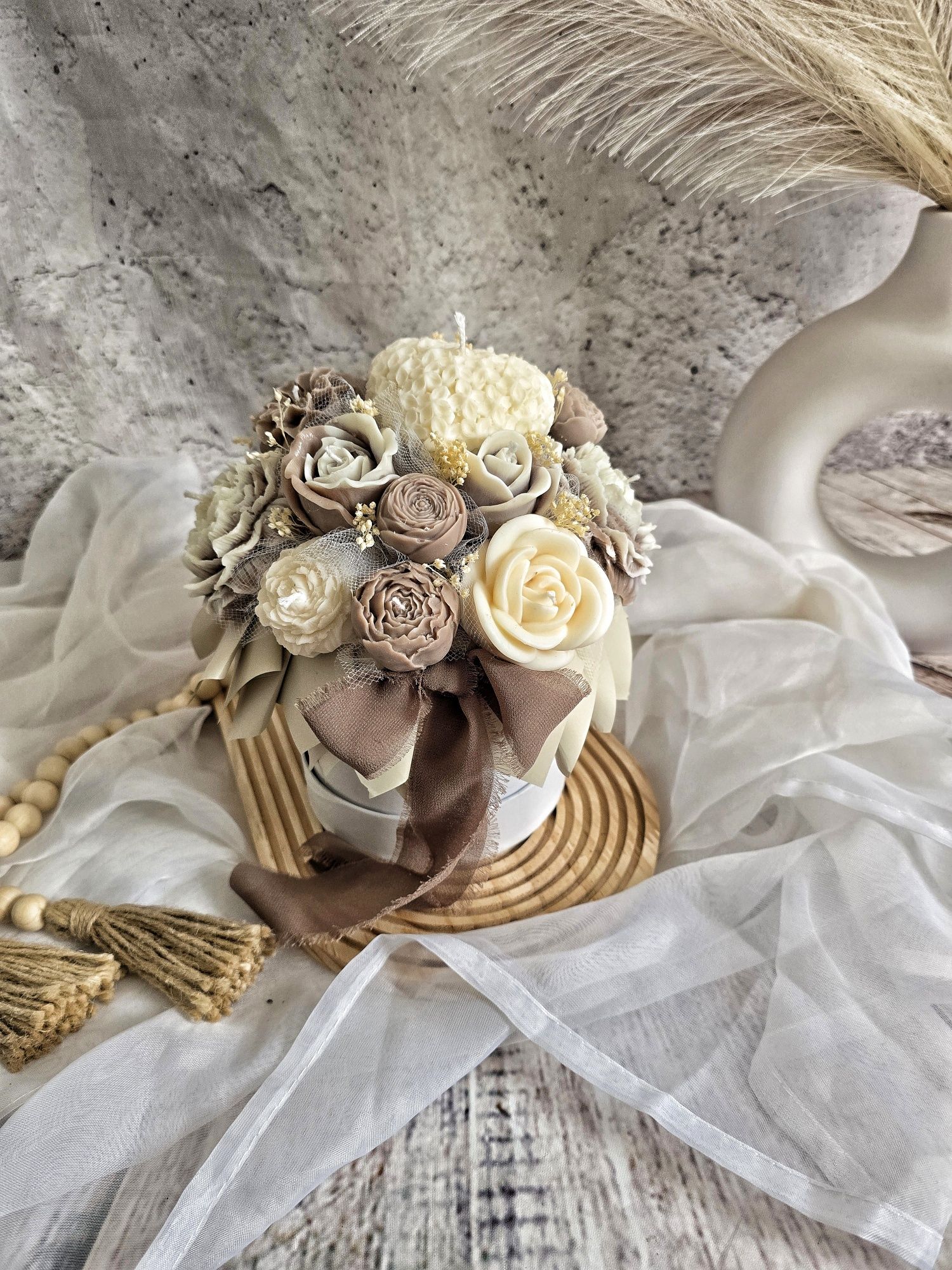 Flowerbox candlebox bukiet z kwiatów z wosku sojowego