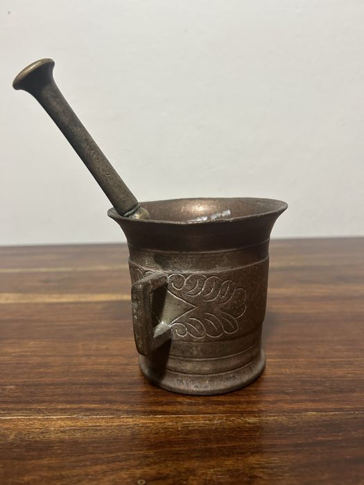 Moździerz z miedzi nr 34/24