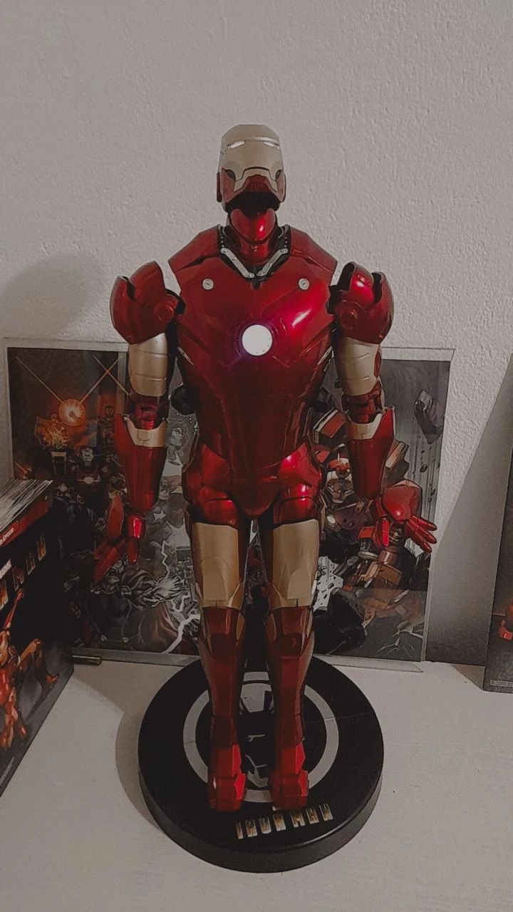 Vendo Iron man mark 3