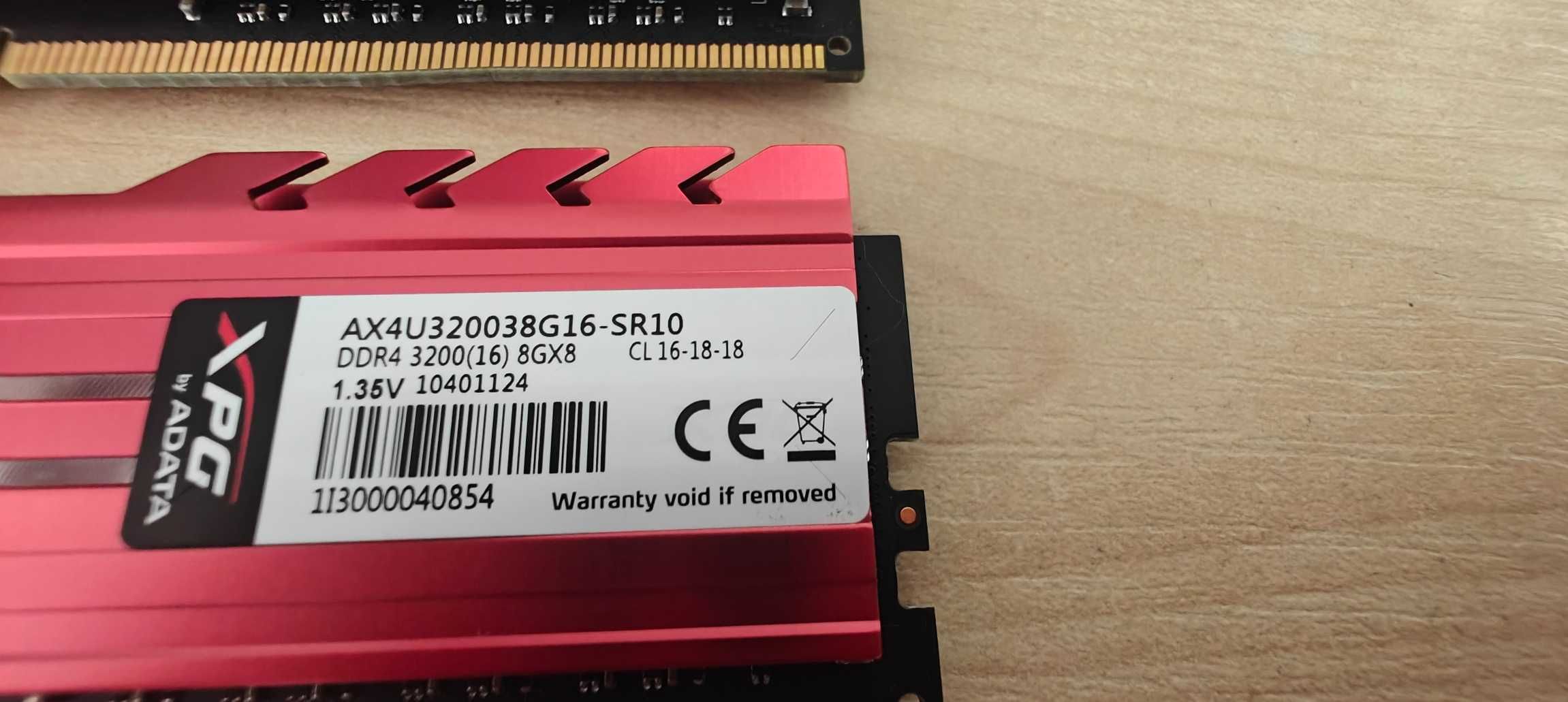 Adata XPG Gammix D10 DDR4 32 GB (4×8) CL16 | gaming | bordowe