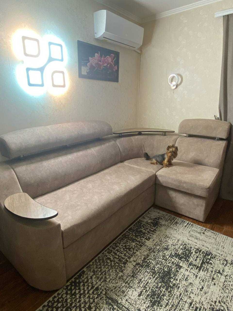 Продам кутовий диван Nevadа