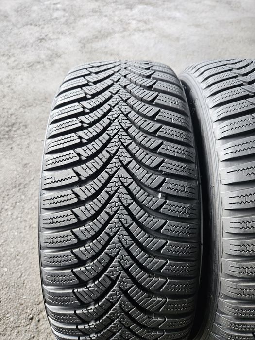Kpl Opon Zimowe Hankook Winter i*Cept RS2 185.55.14 80T Rok 2020