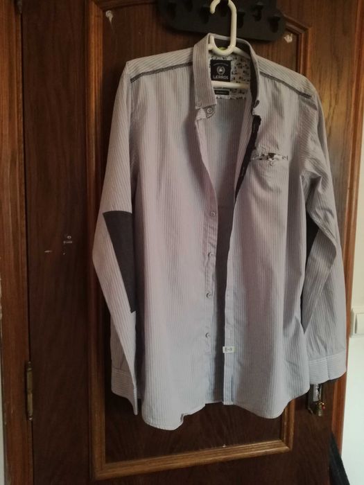 Camisa riscas branca e azul Lerros