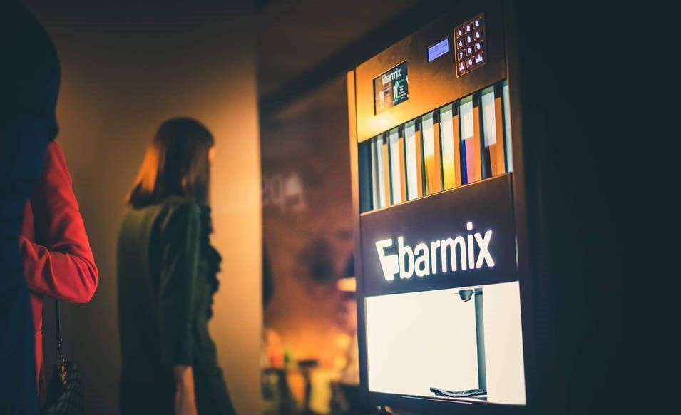 Fotobudka Napis LOVE Ciężki dym Fontanny Iskier Balony z helem BARMIX