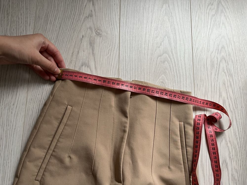 Брюки zara.