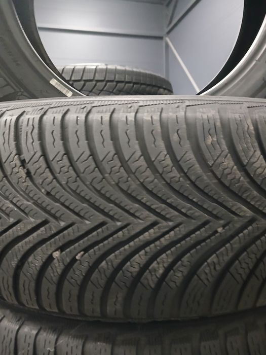 215 65 R17  MICHELIN  Alpin 5,Зимові шини Б/В,Склад