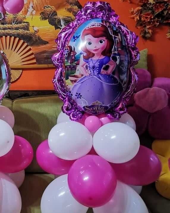 Воздушные и фольгированные шарики, надувні фольговані кульки,фотозони
