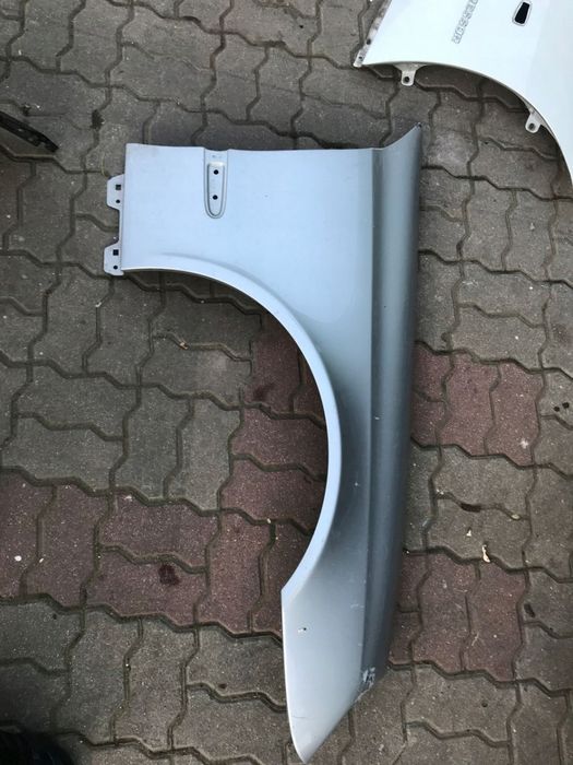 BŁOTNIK PRAWY PRZÓD 744 MERCEDES W211