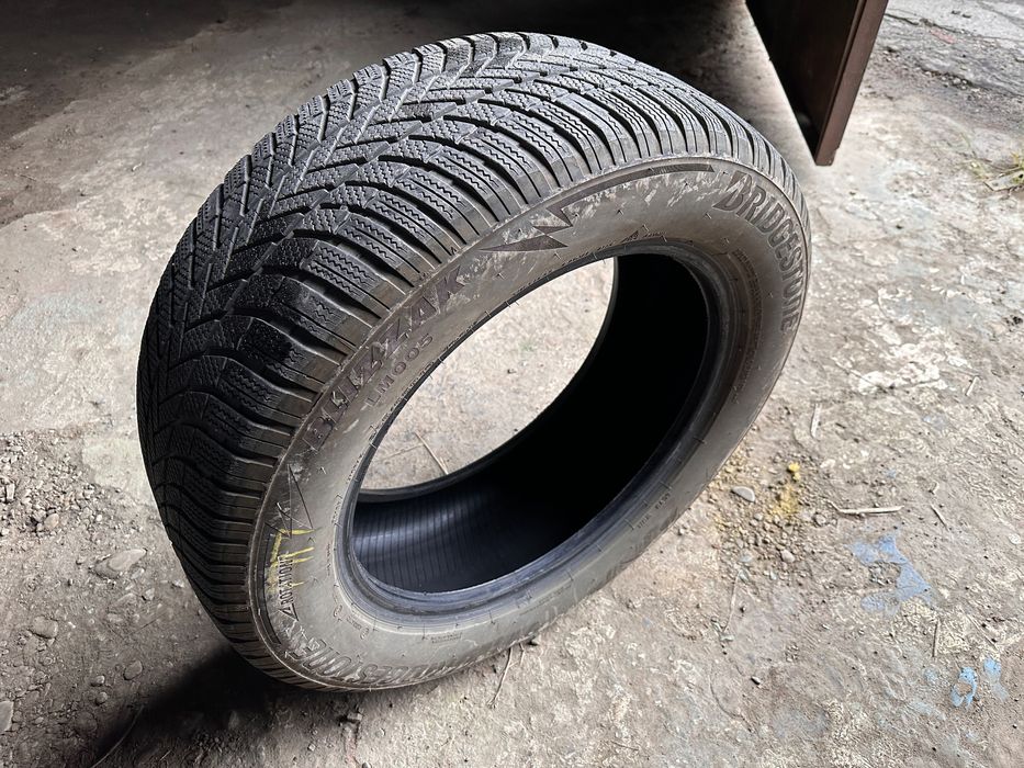 Зимові шини. Bridgestone Blizzak, 265/55 R 19.