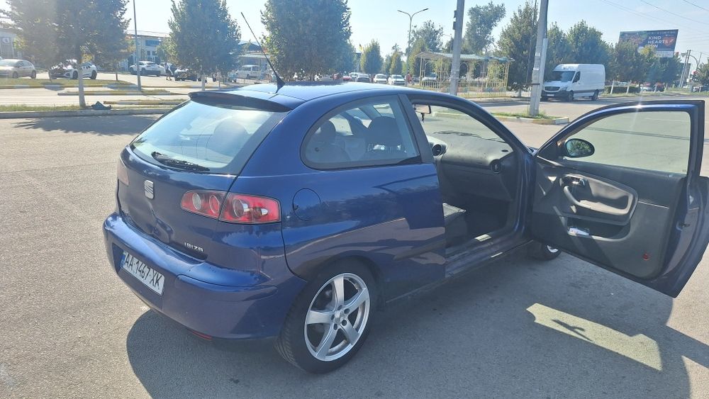 Продаю свою машинку seat Ibiza