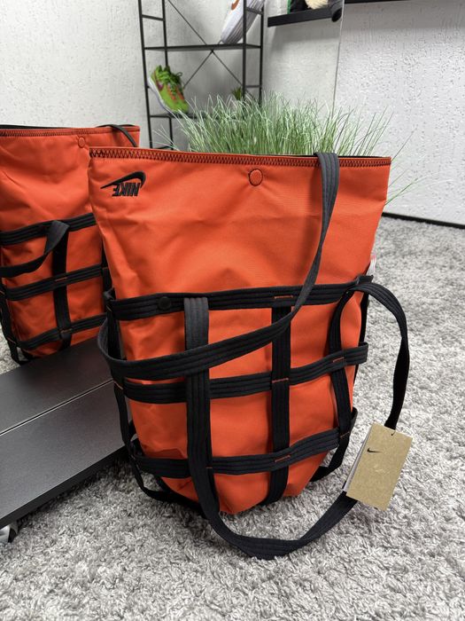 Жіноча Двостороння сумка Nike