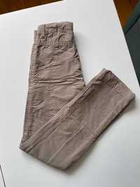 Manguun Beżowe spodnie z naszywką lekko ocieplane r. 140
