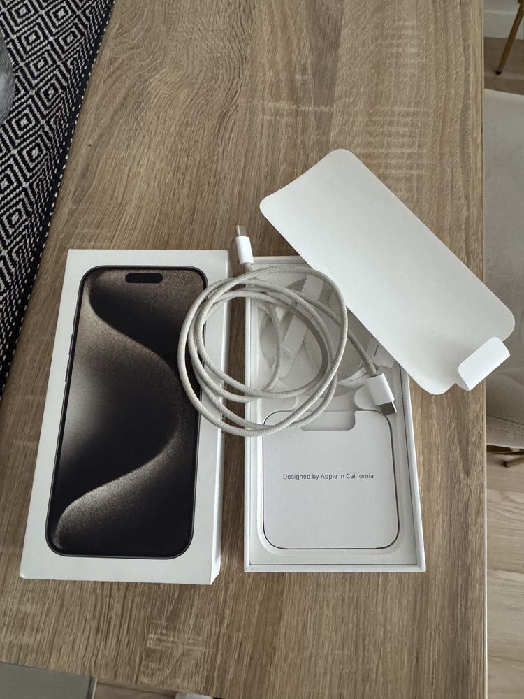 Apple iPhone 15 Pro | Naturalny tytan