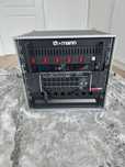 Behringer XR18 (zestaw odsłuchowy)