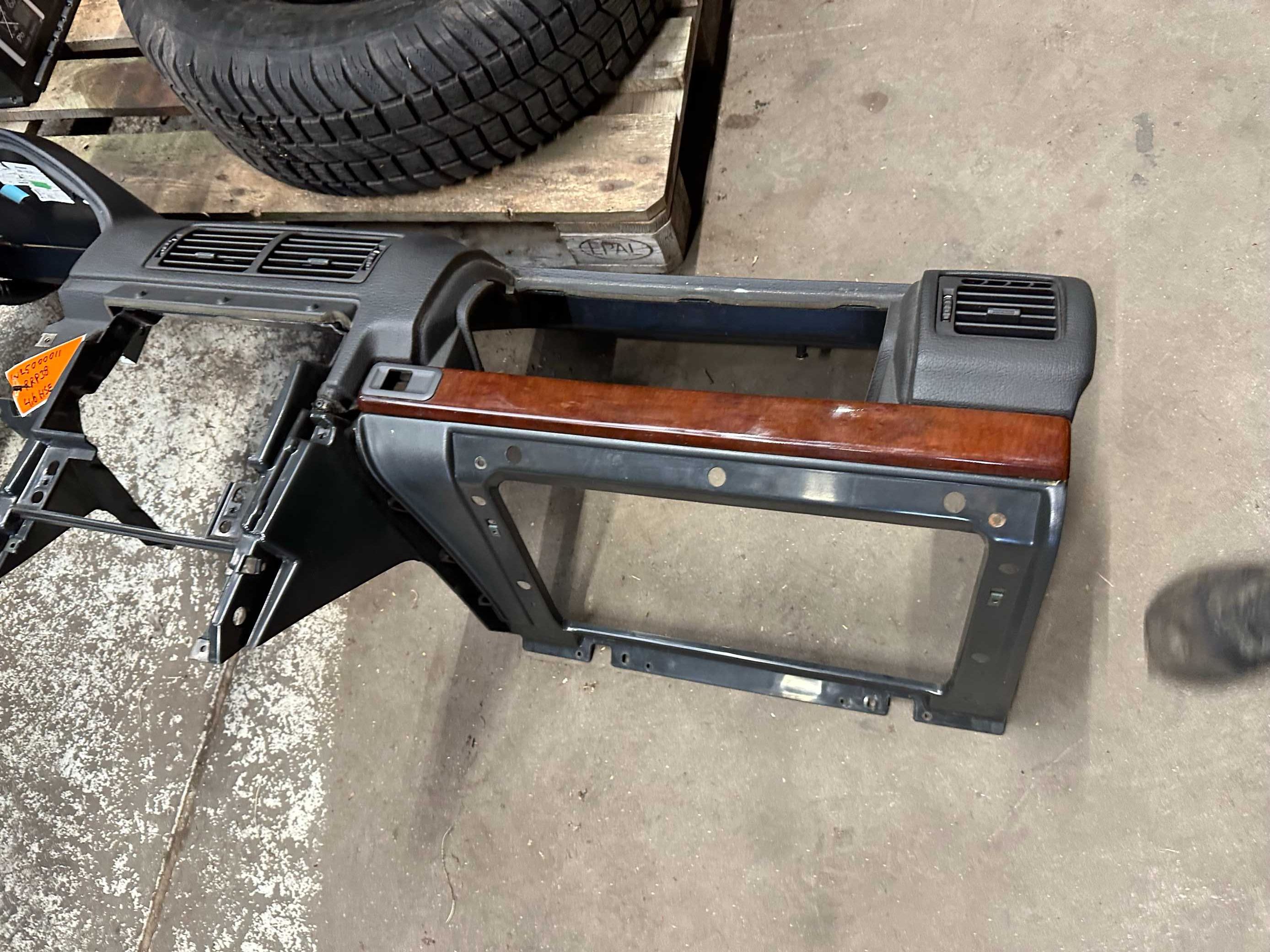 Range Rover P38 Tablier 450€