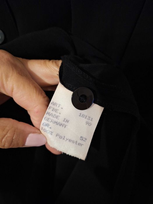 Marynarka żakiet czarny jak nowy roz 52 elegancki lejący