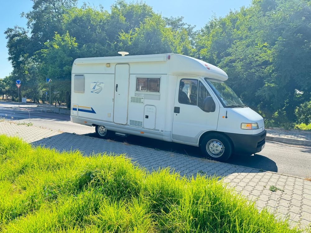 Autocaravana Fiat Burtsner perfilada 2.8 JTD ano 2001