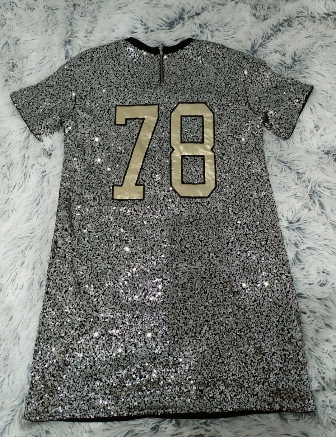 Sukienka T-shirt cekinowa H&M 34 XS