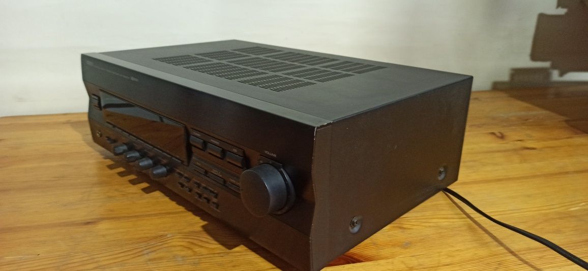 Solidny Amplituner YAMAHA RX-V393 RDS