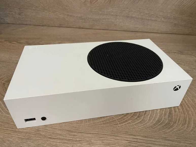 Xbox Series S (с гарантией)