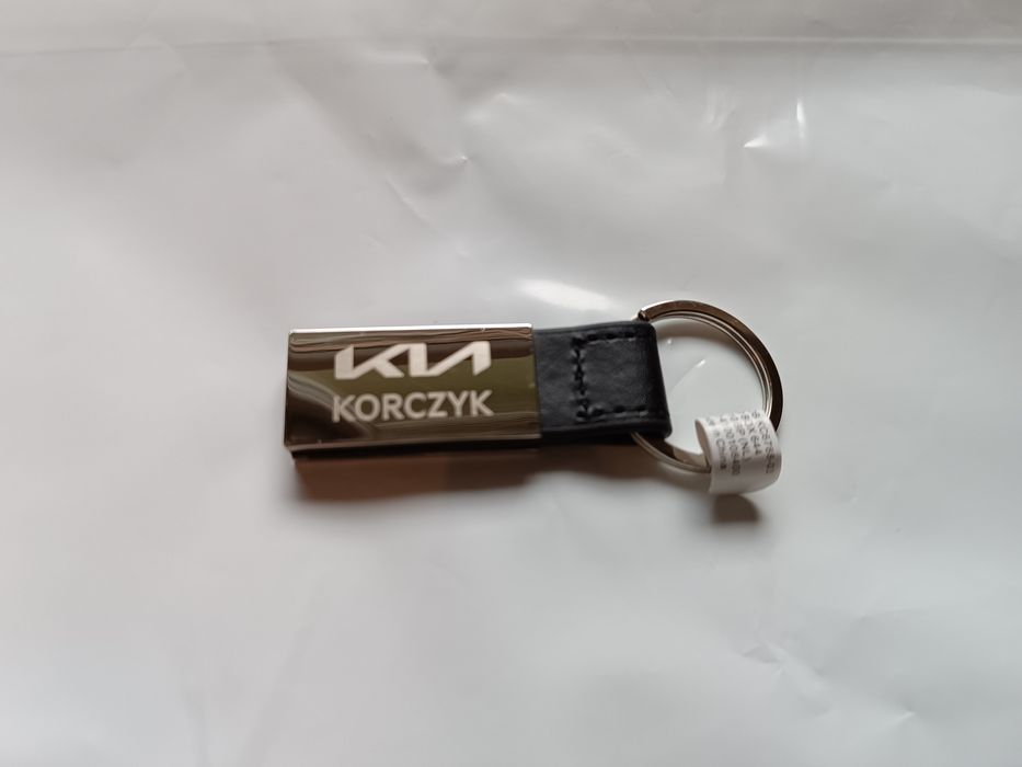 Breloczek Kia nowy