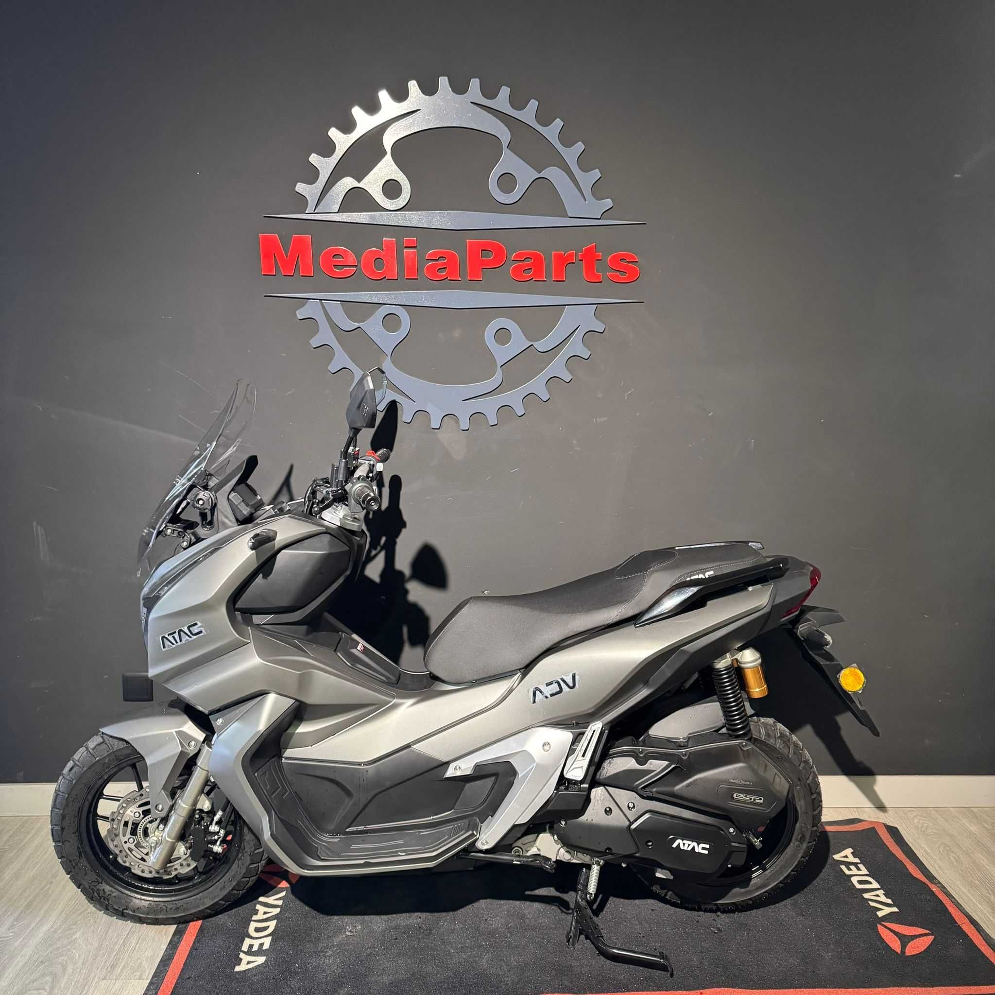 SCOOTER ATAC ADV 125