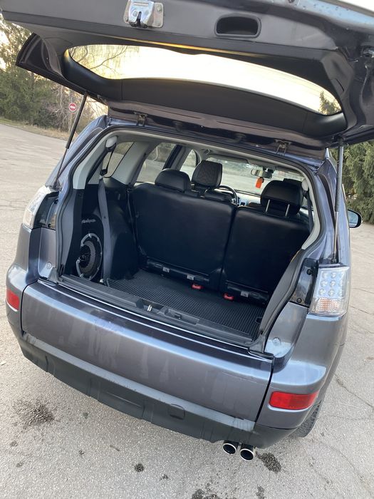 Продам Mitsubishi Outlander