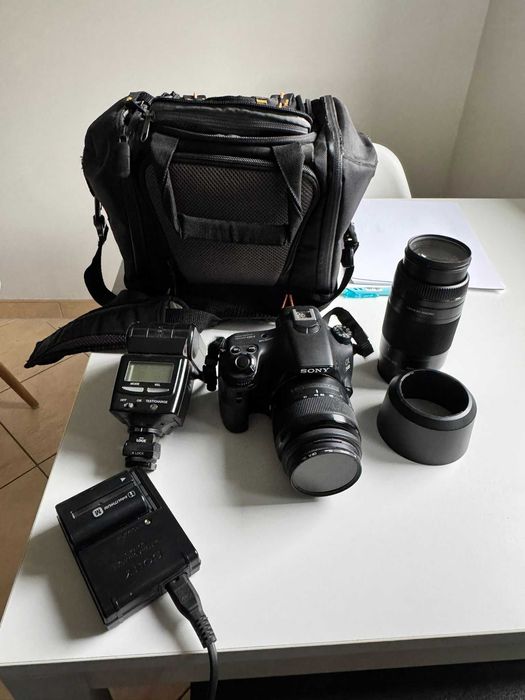 Sony Alpha A58 + 2 obiektywy + lampa błyskowa