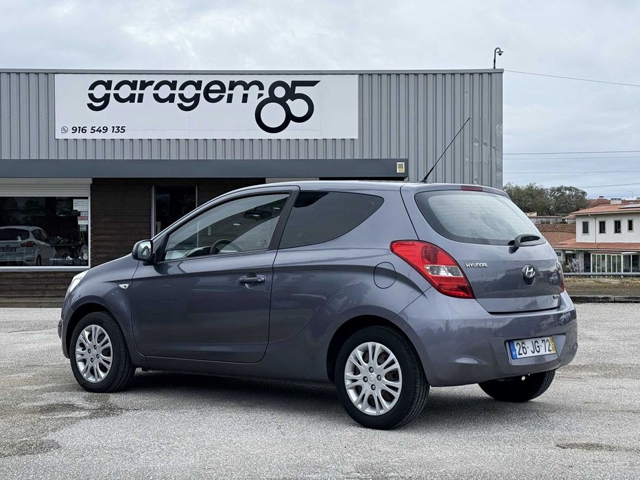 Hyundai i20 1.4 CRDi van (iva dedutível)
