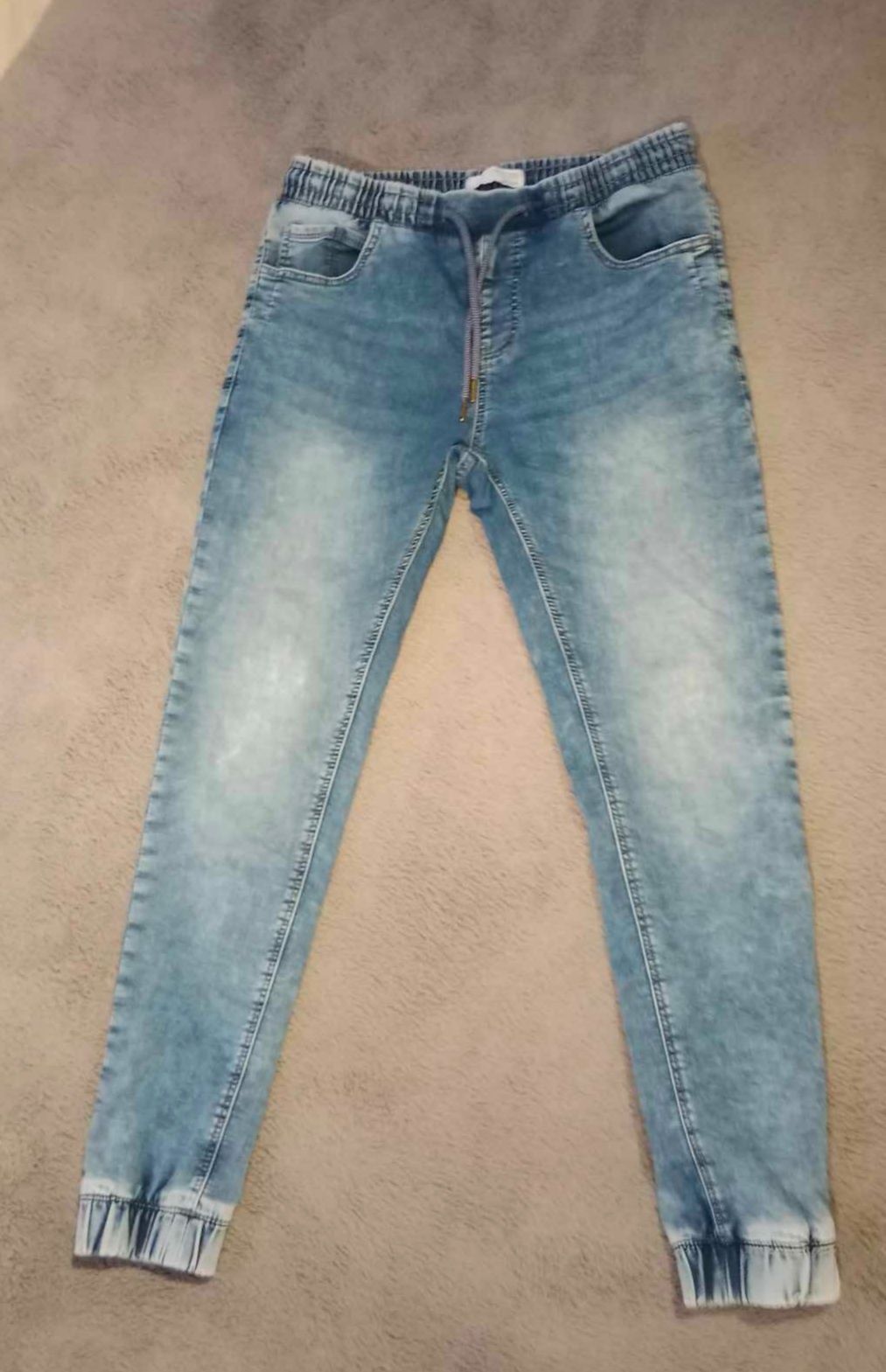 Spodnie jeansowe joggery 30/34