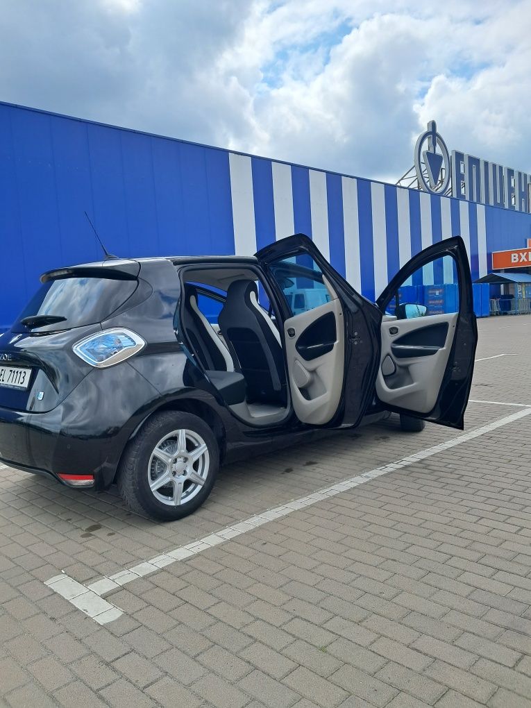Рено зоє 2015р.25.9kw