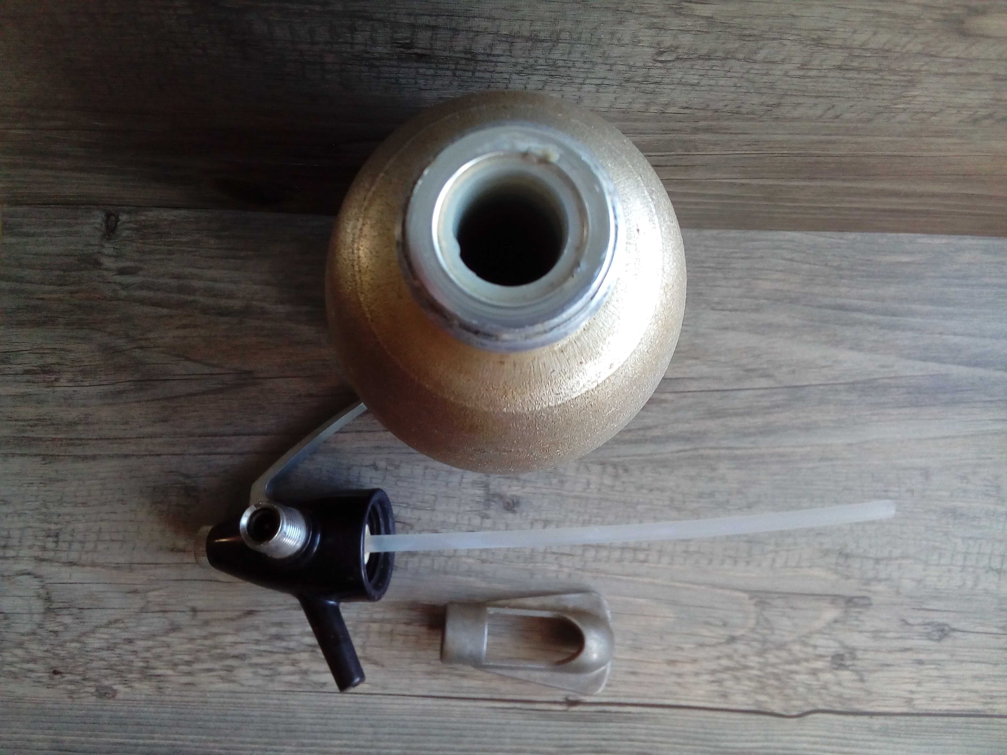 saturator syfon na naboje co2