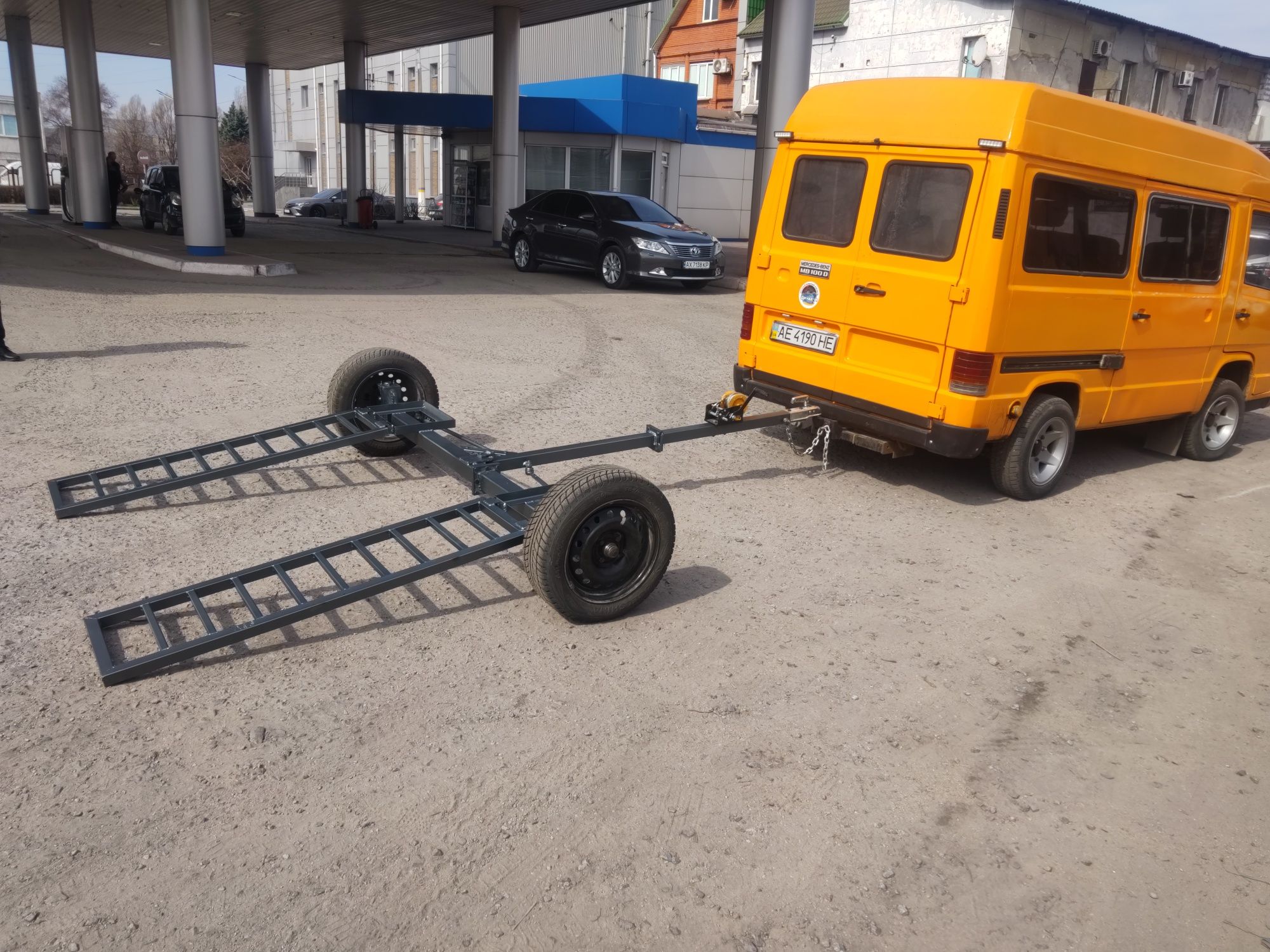 Подкат для транспортировки поворотный авто до 2.5т