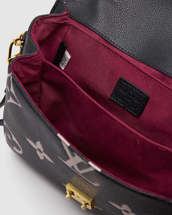 Сумка Louis Vuitton Pochette Métis Black Monogram Empreinte G LUXE