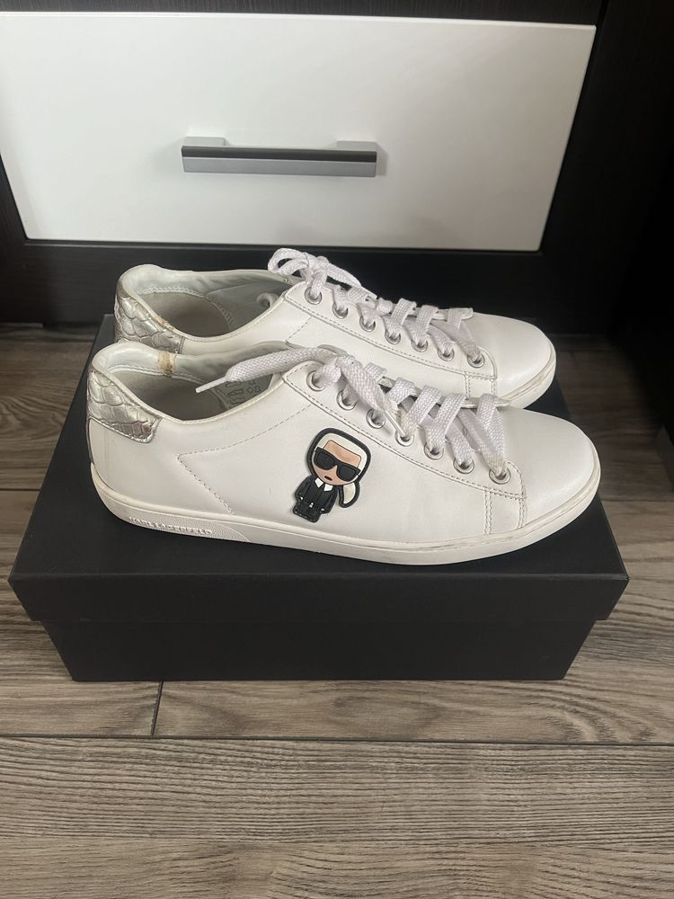 Sneakersy Karl Lagerfeld r.39