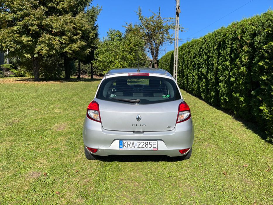 Renault Clio 2011, 1.5 diesel, klimatyzacja, wszystko sprawne stan bdb