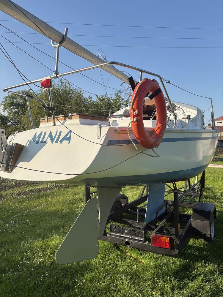 Jacht żaglowy Carina II