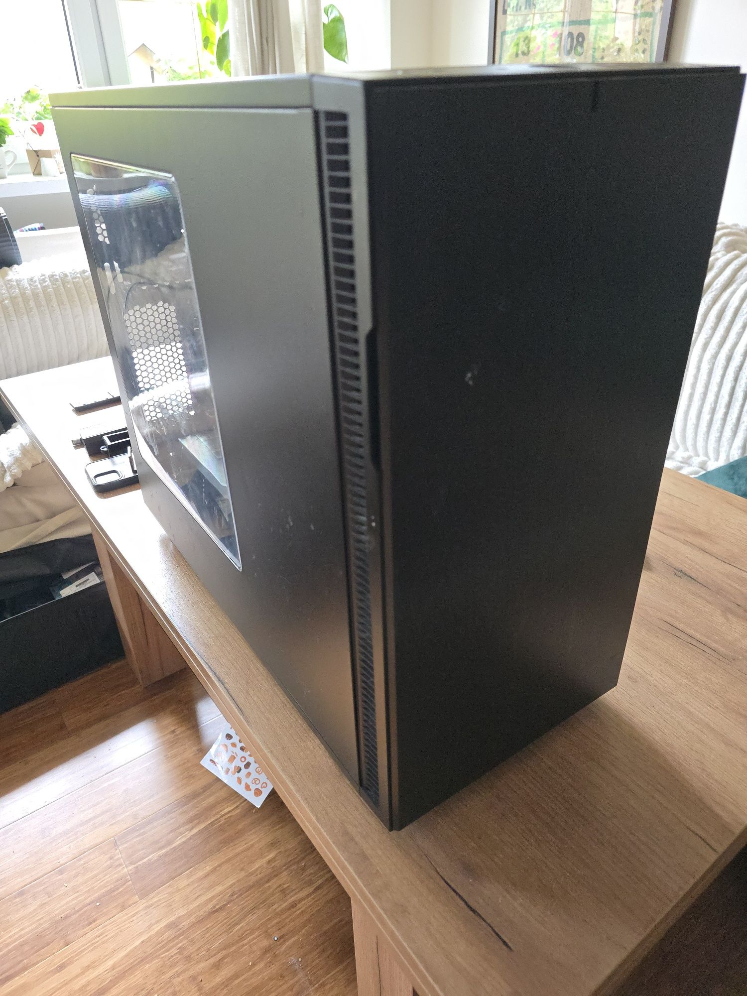 Komputer i7‑6700K | RTX 2070 | 16 GB RAM | SSD + HDD | Windows 10 Pro