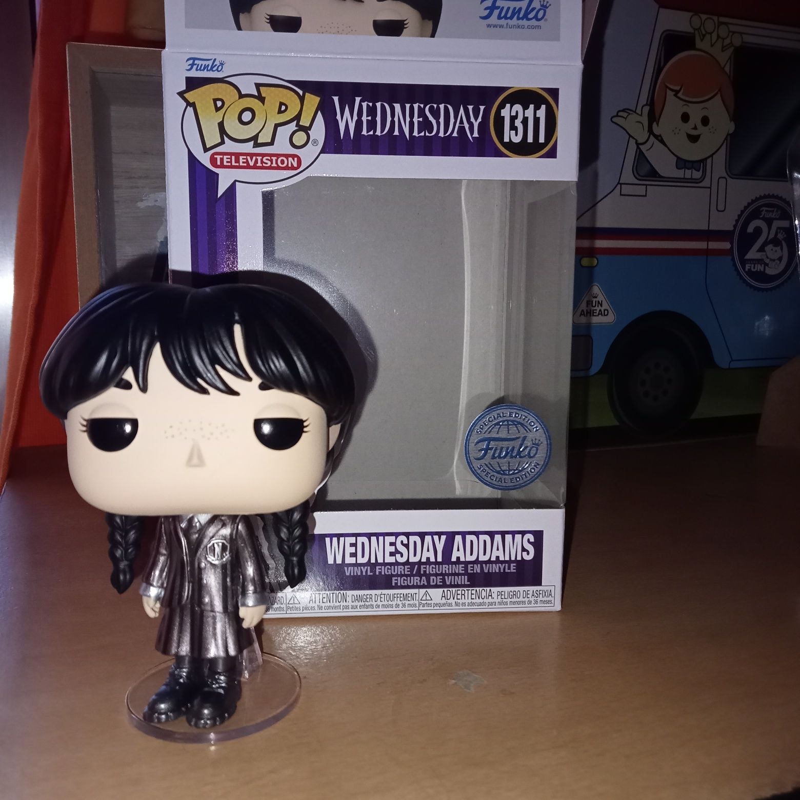 Funko pop soda wednesday Metallic