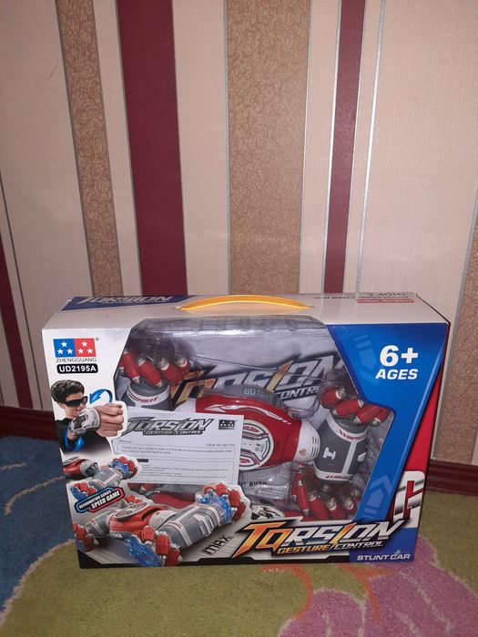 Большая машина перевертыш на управлении