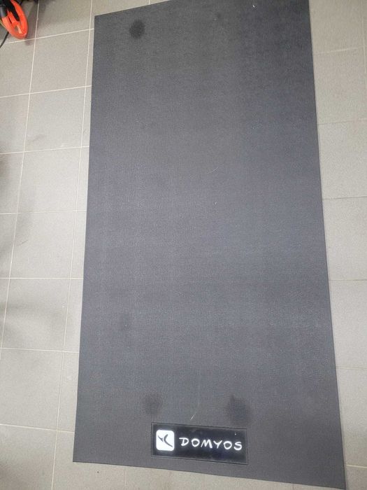 Wyciszająca Mata pod bieżnię Domyos 200x100cm