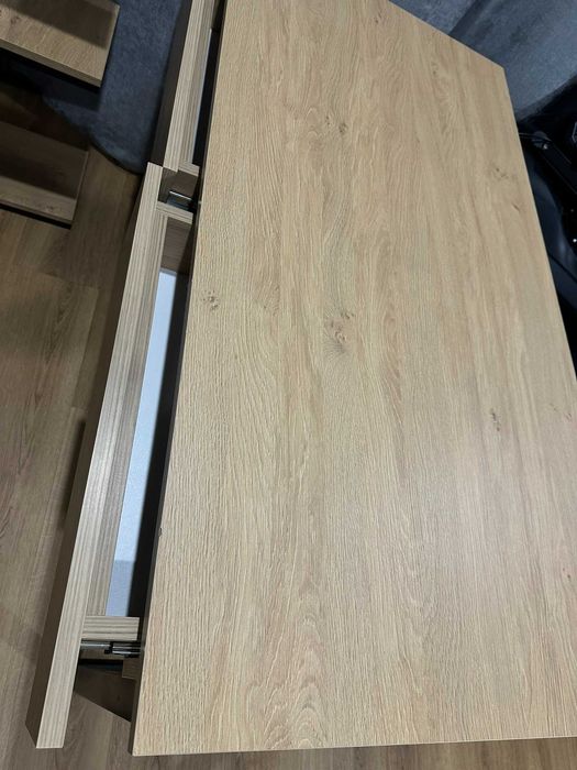 Стіл письмовий дитячий поличка