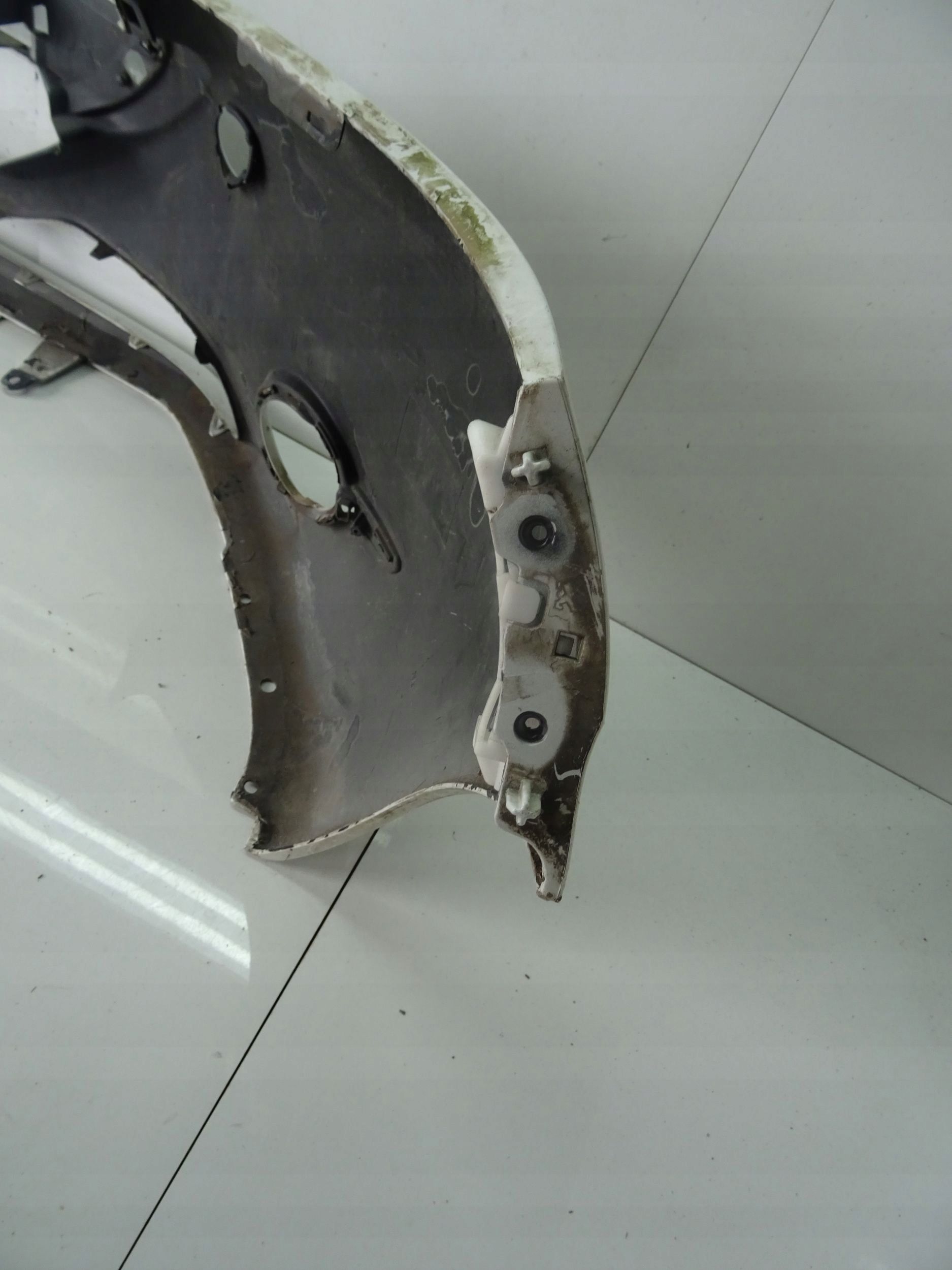 Peugeot zderzak przedni